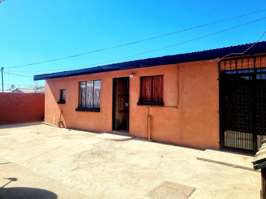 3 Bedroom Property for Sale in Roodepan Northern Cape